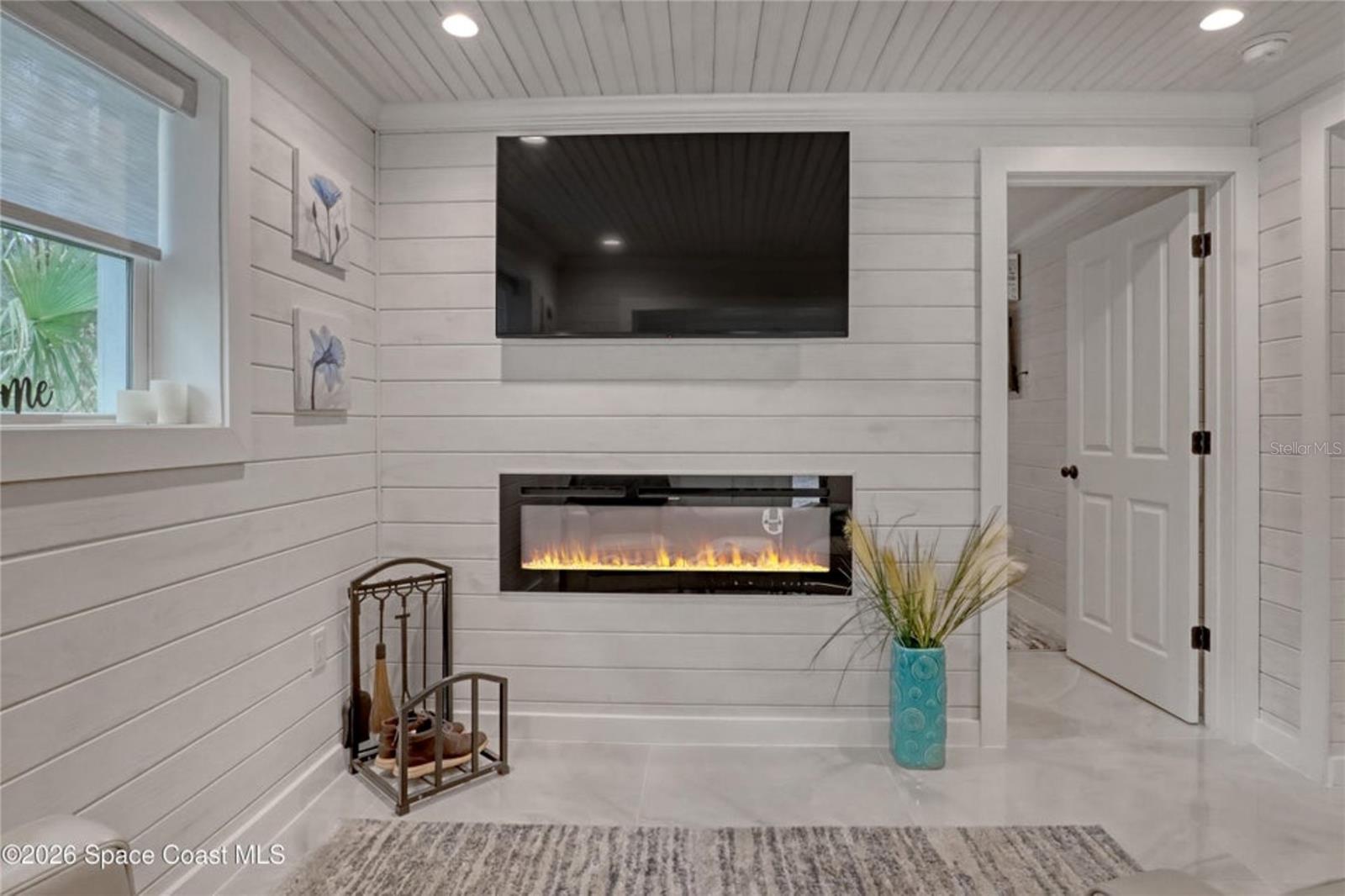 MANTONHURST SUBD - Residential