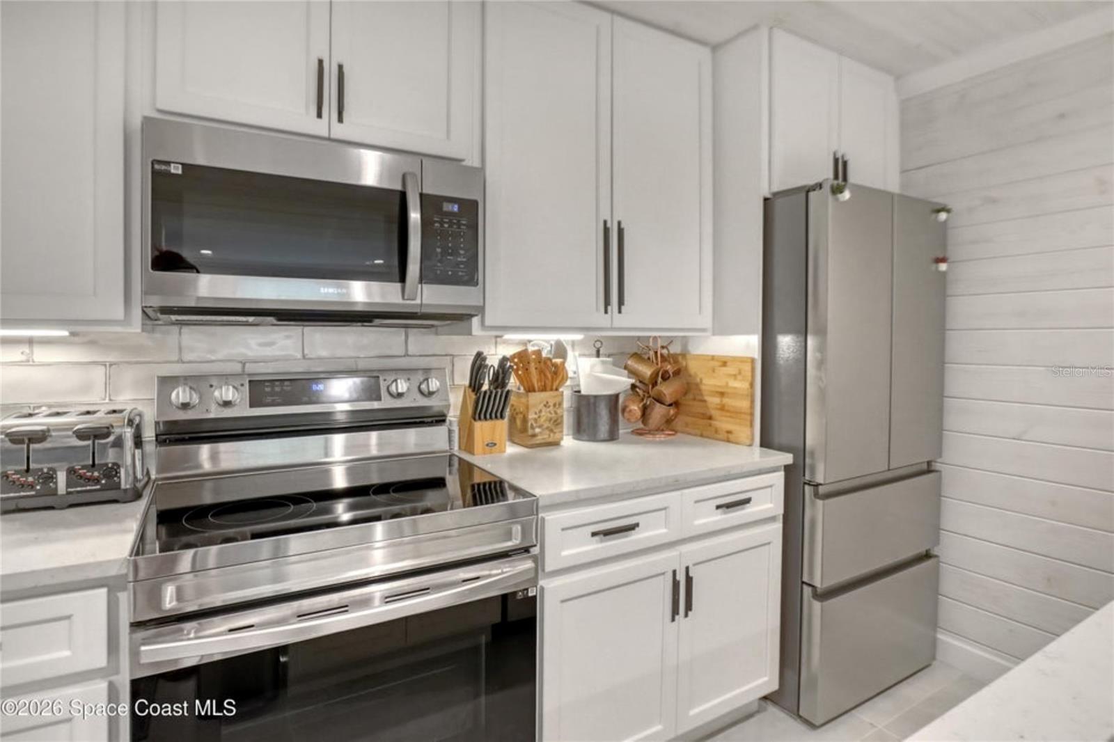 MANTONHURST SUBD - Residential