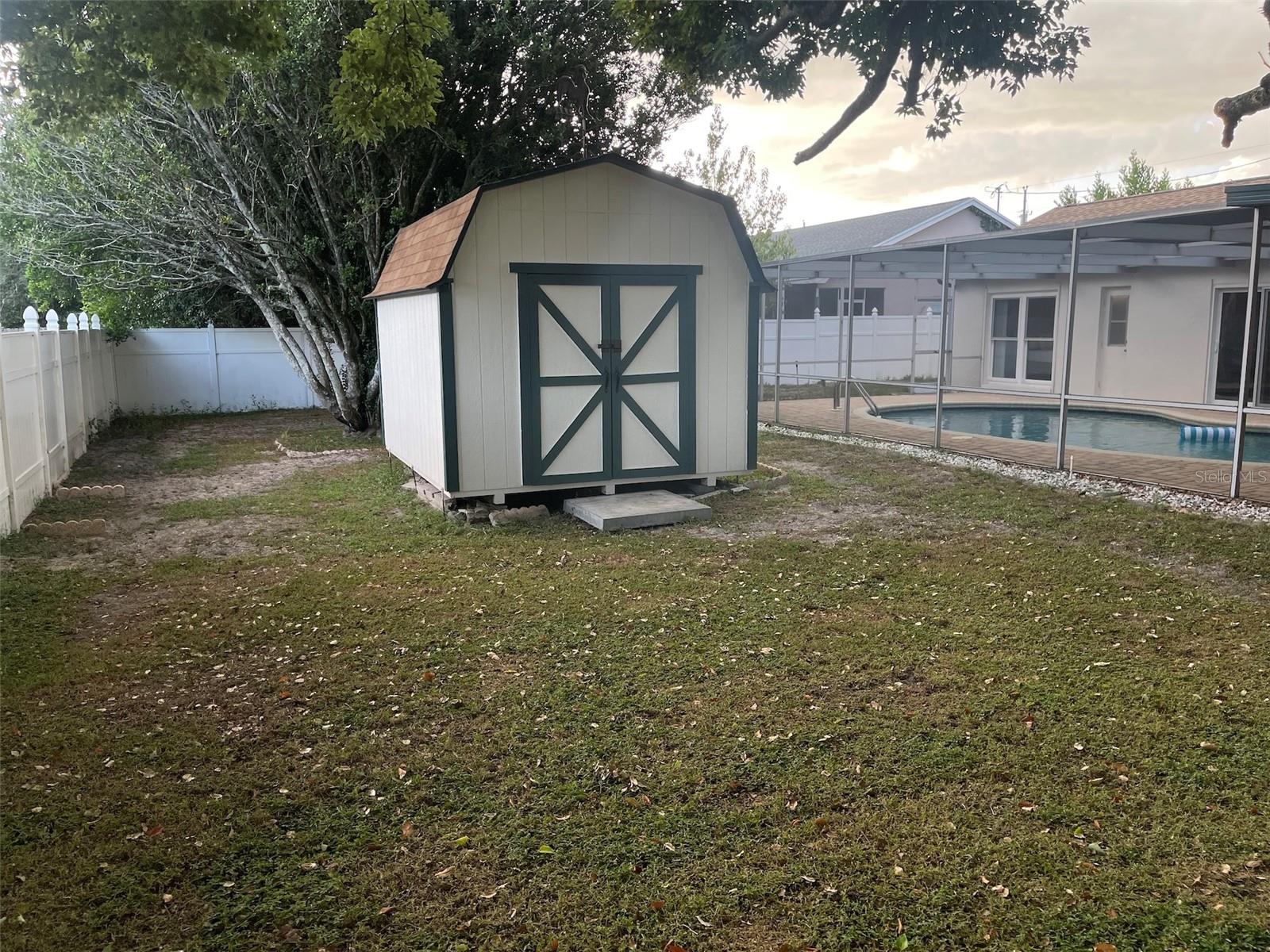 SPRING HILL - Residential