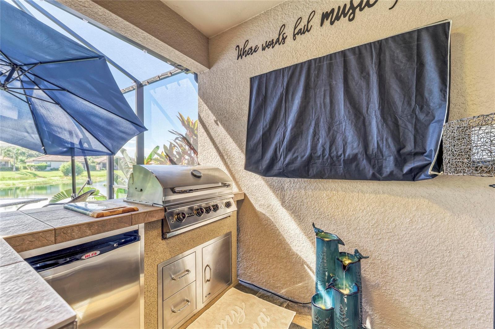 UNIVERSITY GROVES ESTATES RESERVE - Residential