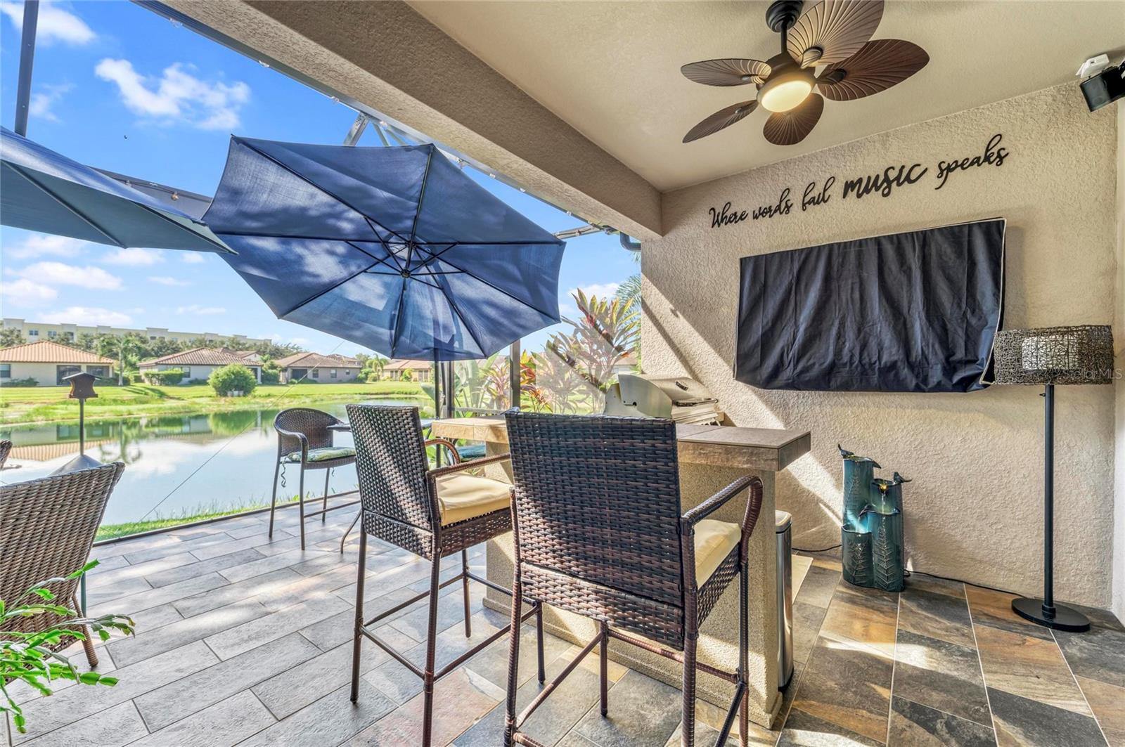 UNIVERSITY GROVES ESTATES RESERVE - Residential