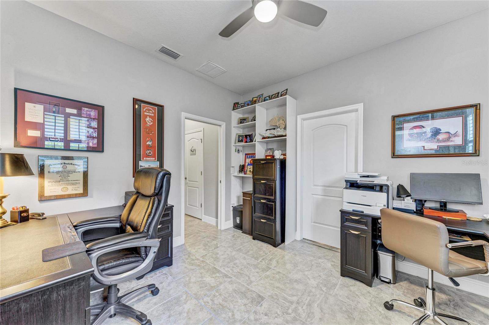 UNIVERSITY GROVES ESTATES RESERVE - Residential