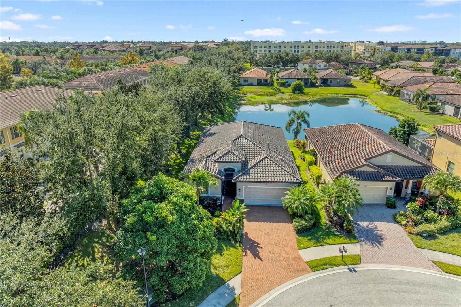 UNIVERSITY GROVES ESTATES RESERVE - Residential