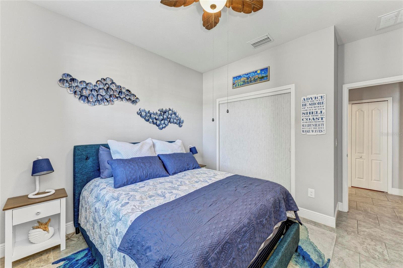 UNIVERSITY GROVES ESTATES RESERVE - Residential