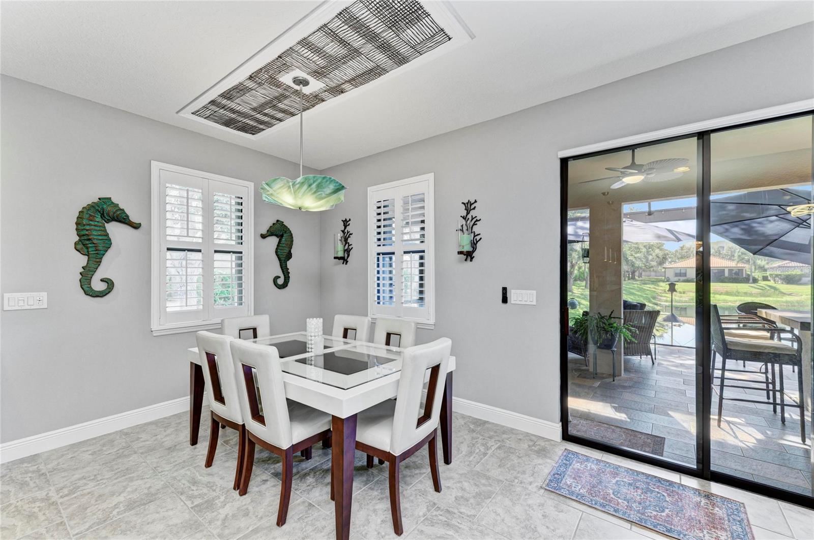 UNIVERSITY GROVES ESTATES RESERVE - Residential