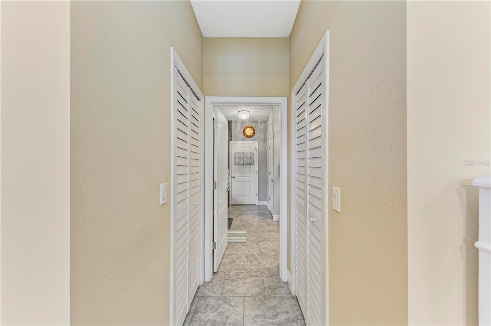 UNIVERSITY GROVES ESTATES RESERVE - Residential