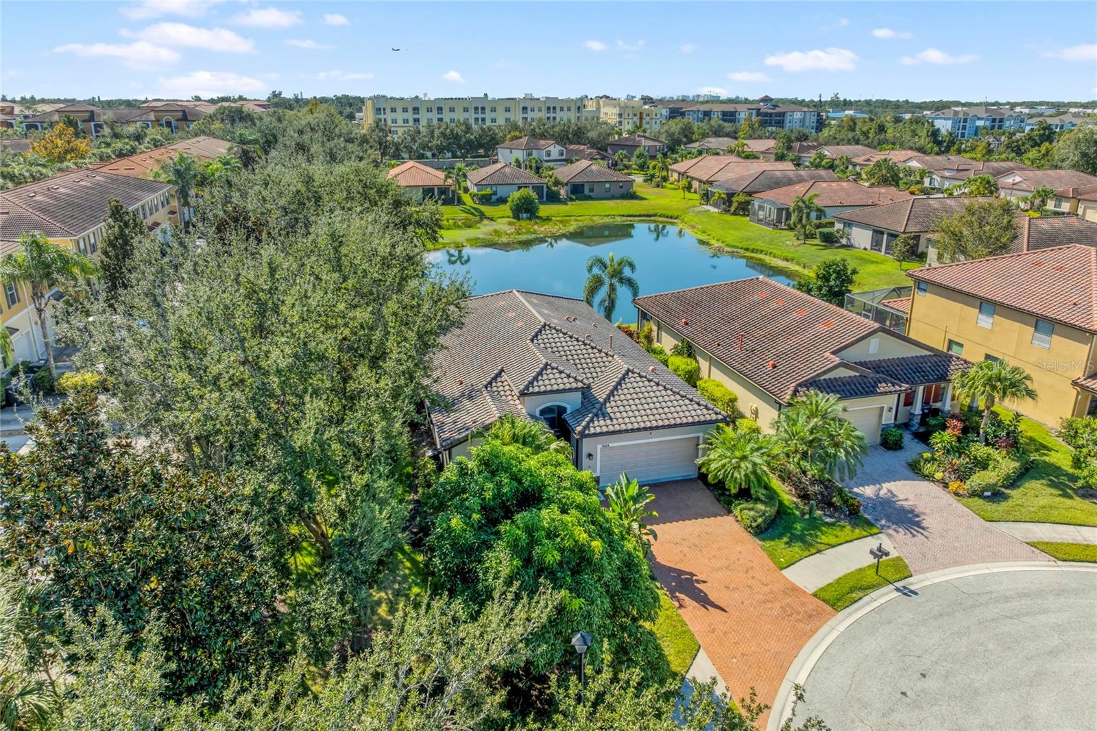UNIVERSITY GROVES ESTATES RESERVE - Residential