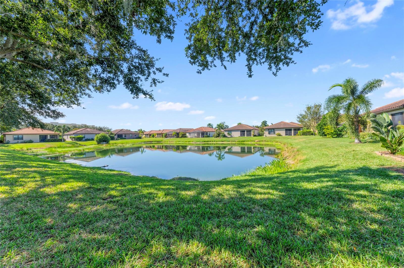 UNIVERSITY GROVES ESTATES RESERVE - Residential