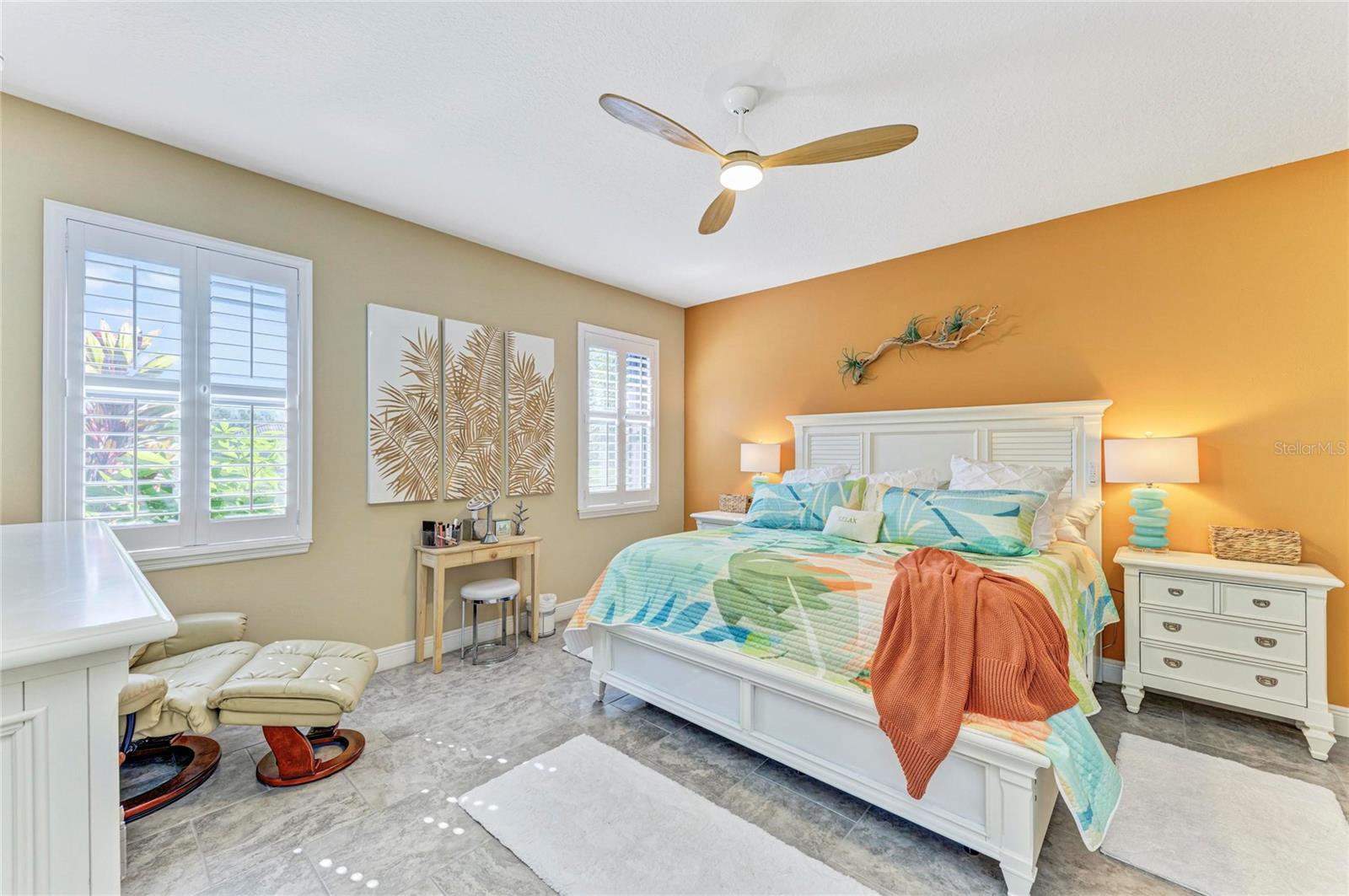 UNIVERSITY GROVES ESTATES RESERVE - Residential