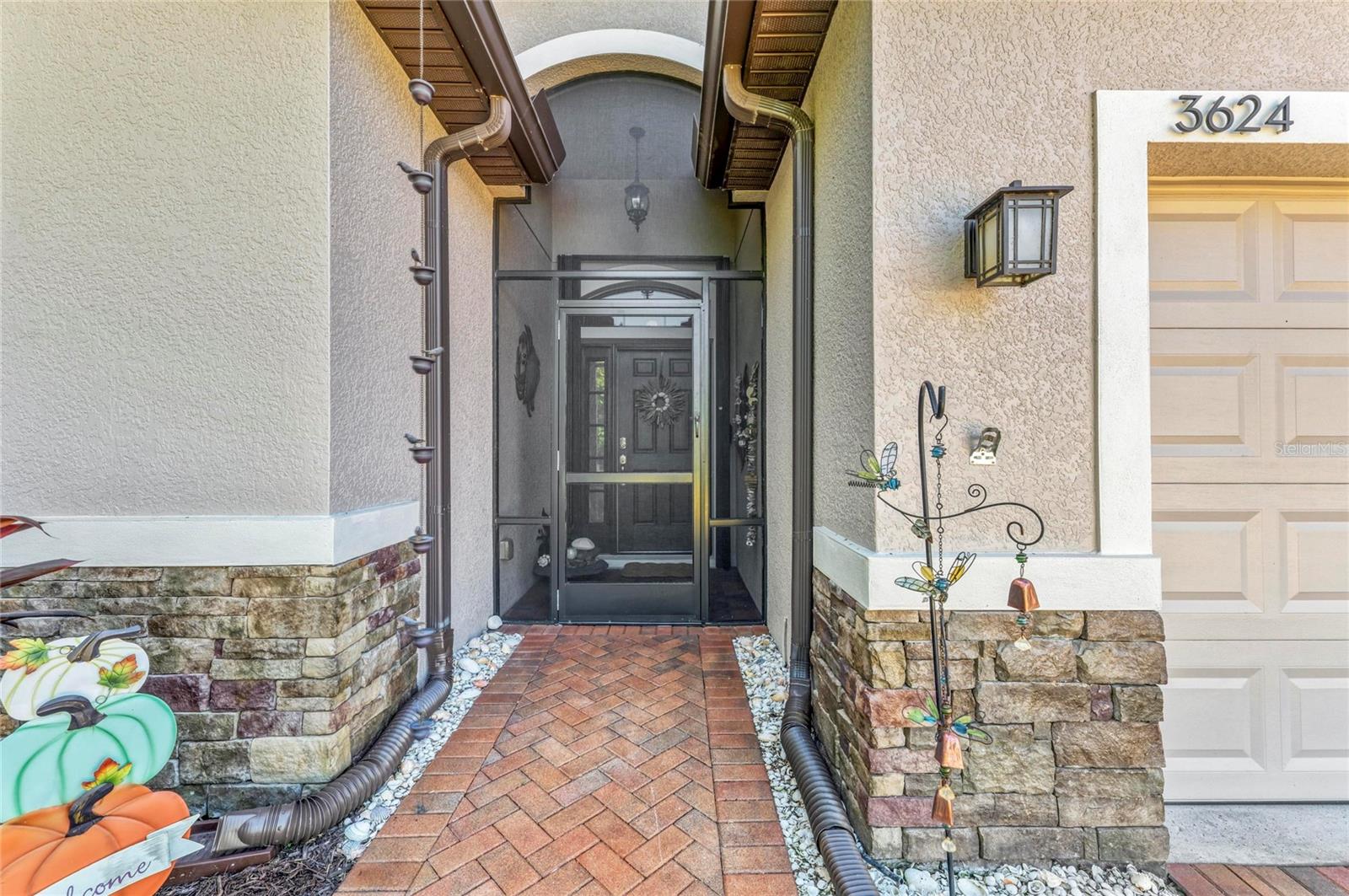 UNIVERSITY GROVES ESTATES RESERVE - Residential