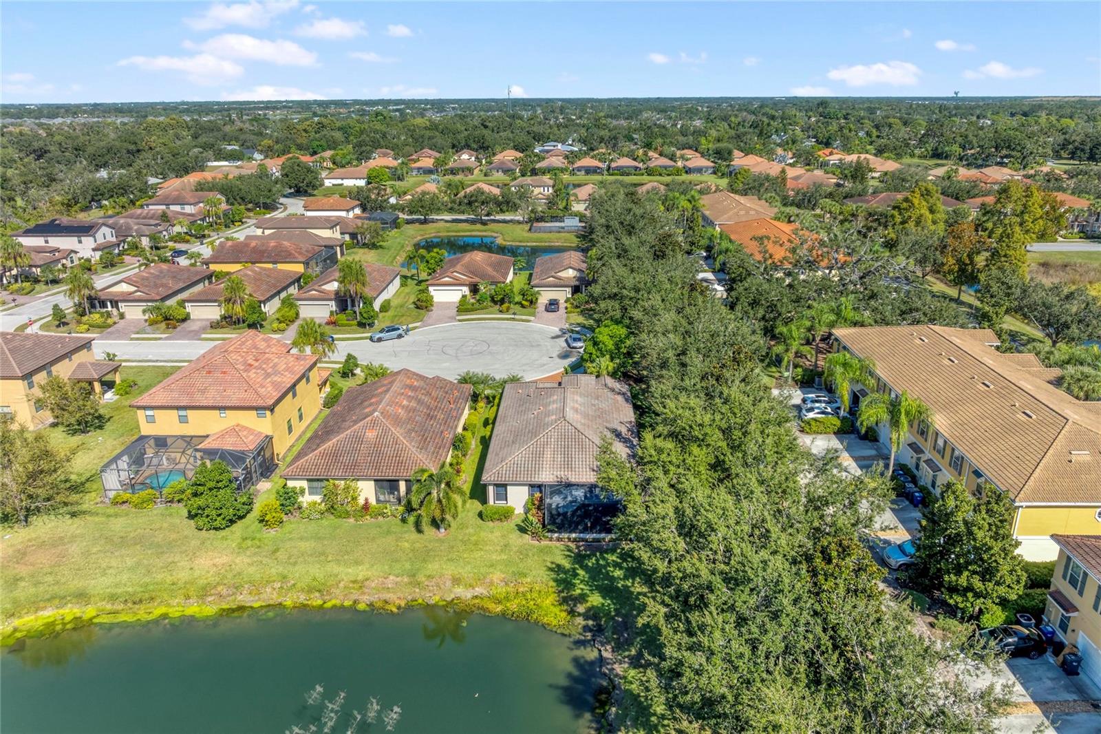 UNIVERSITY GROVES ESTATES RESERVE - Residential