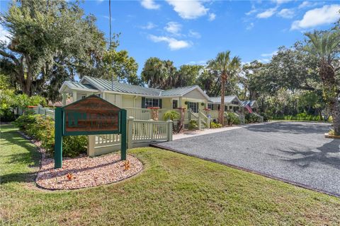 Tiny photo for 107 NE 4th Street, Crystal River, FL 34429 (MLS # G5110760)