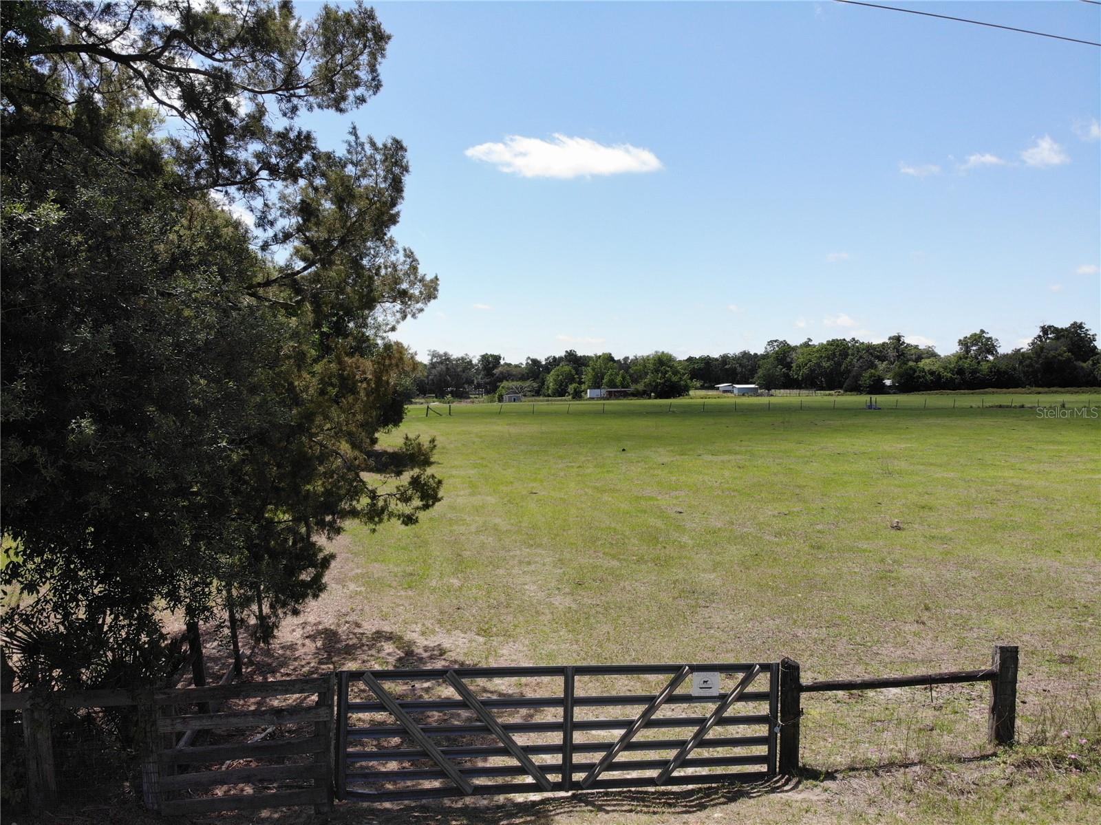 3650 NE 95TH STREET