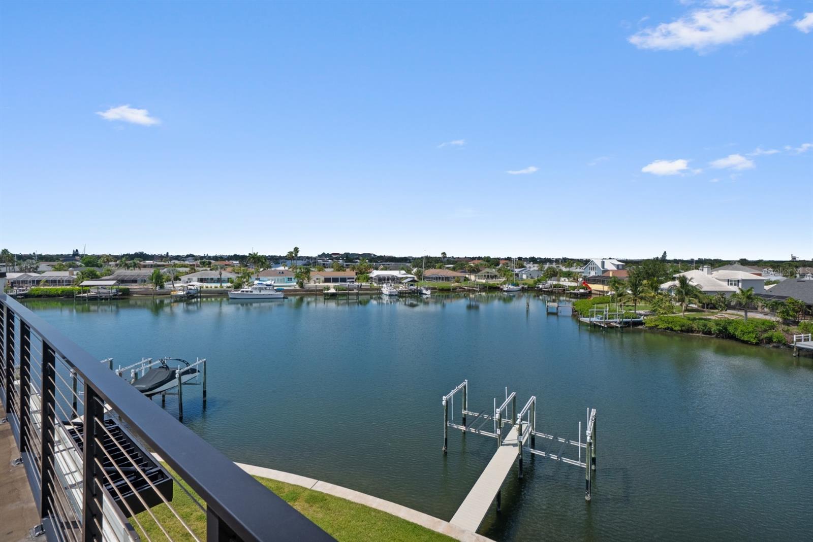 SADYNE SUNRISE TOWNHOMES - Residential