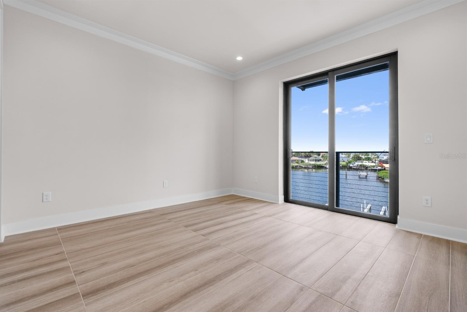 SADYNE SUNRISE TOWNHOMES - Residential