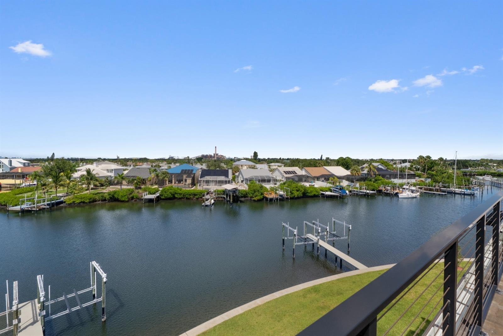 SADYNE SUNRISE TOWNHOMES - Residential