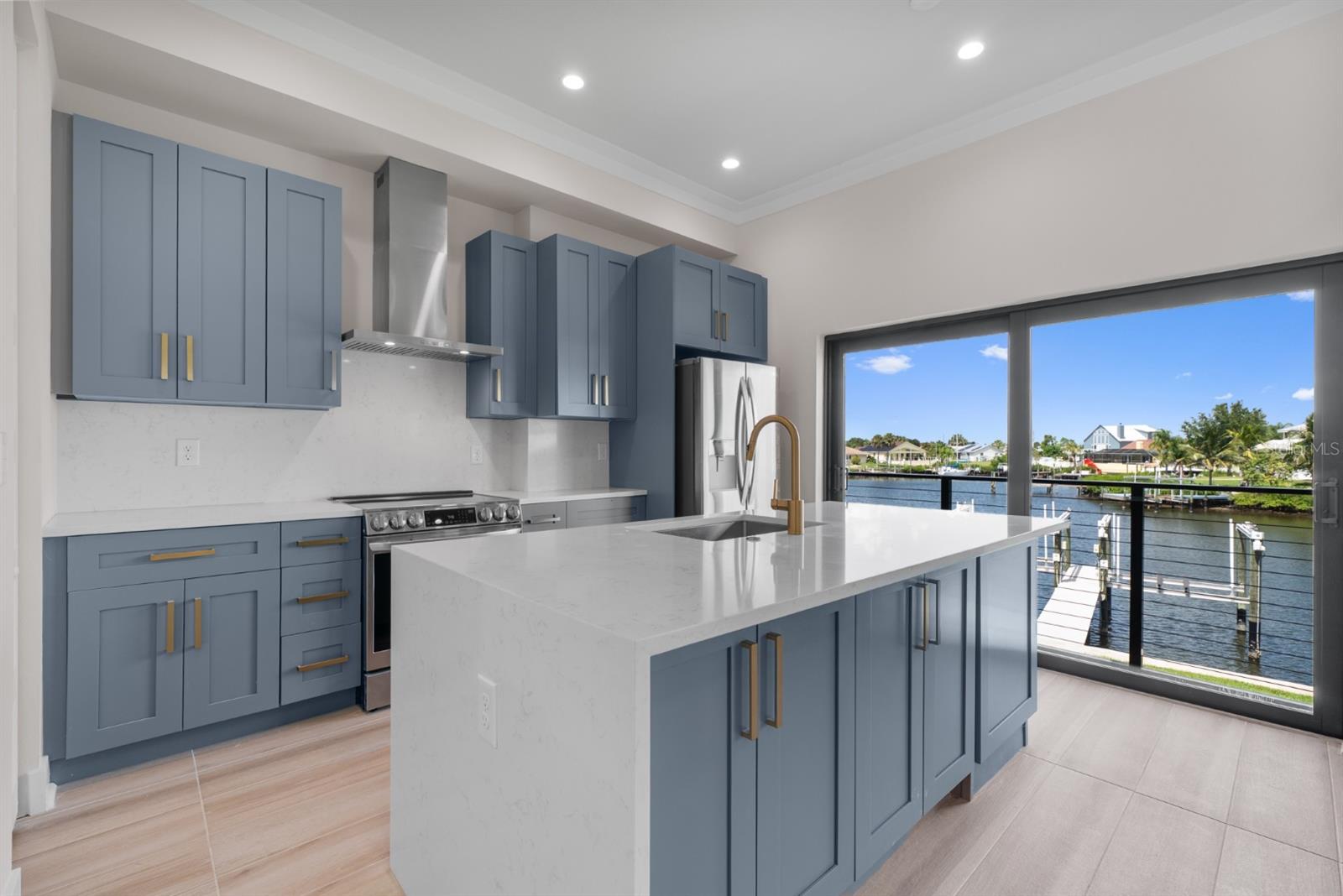 SADYNE SUNRISE TOWNHOMES - Residential