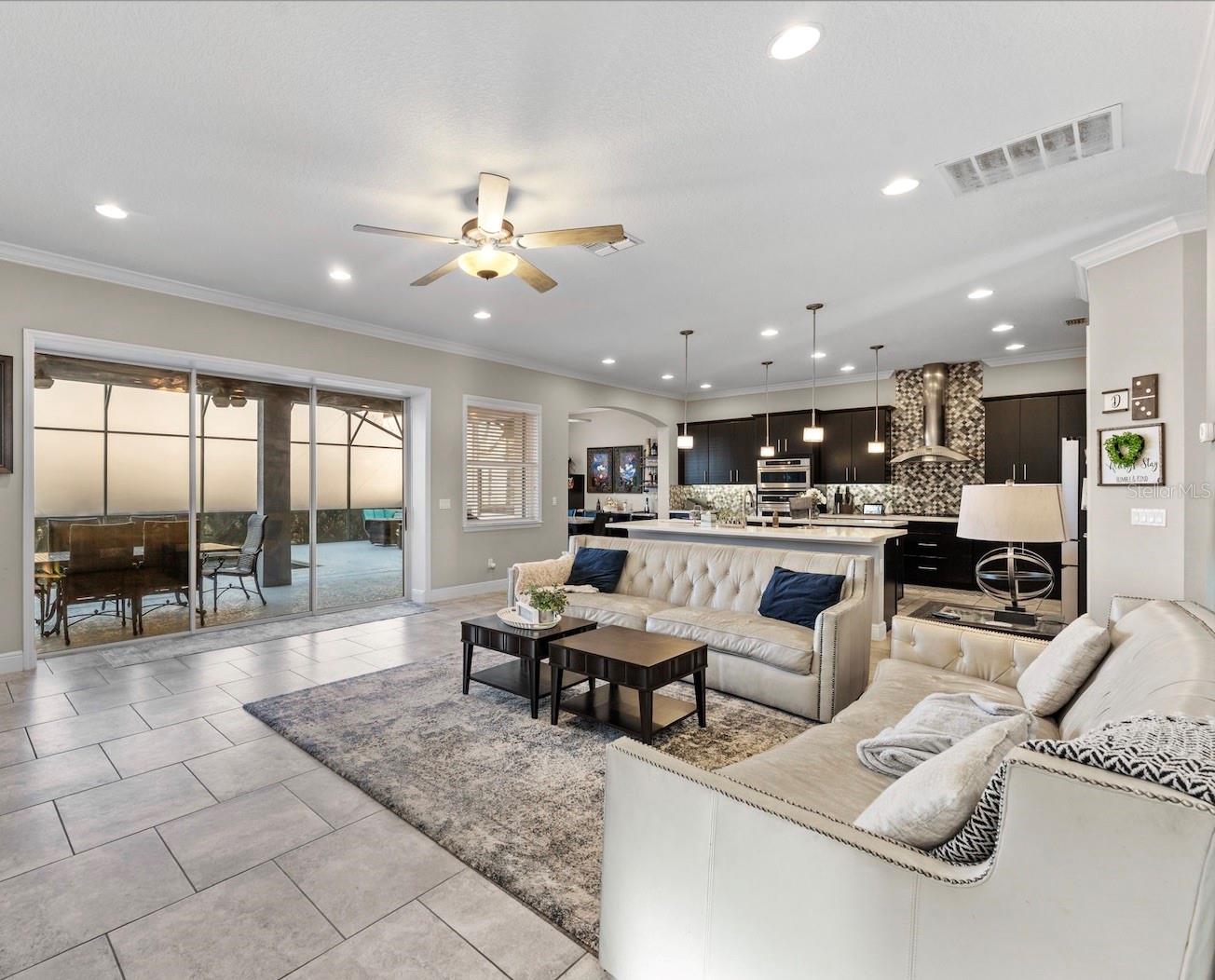 WEST LAKE HANCOCK ESTATES - Residential