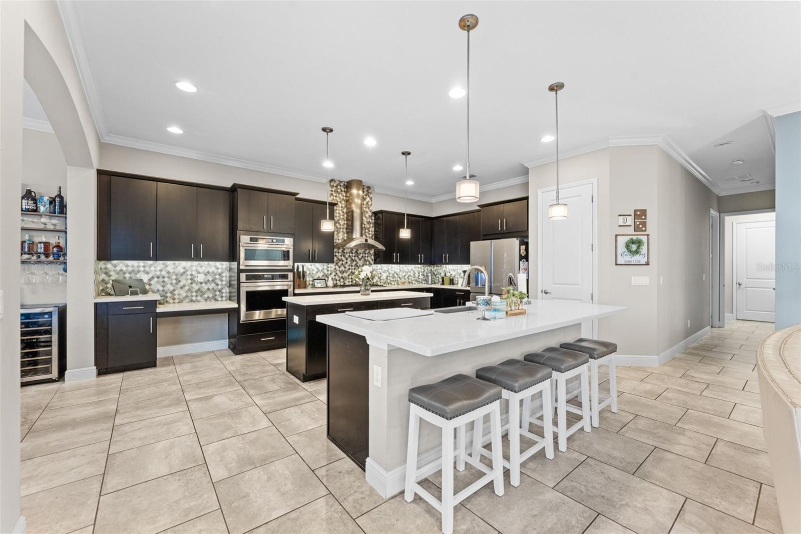 14241 COLONIAL POINTE DRIVE