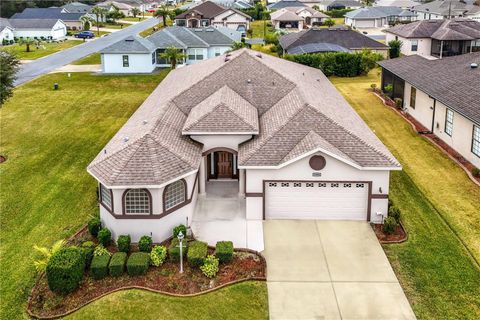 A home in SUMMERFIELD