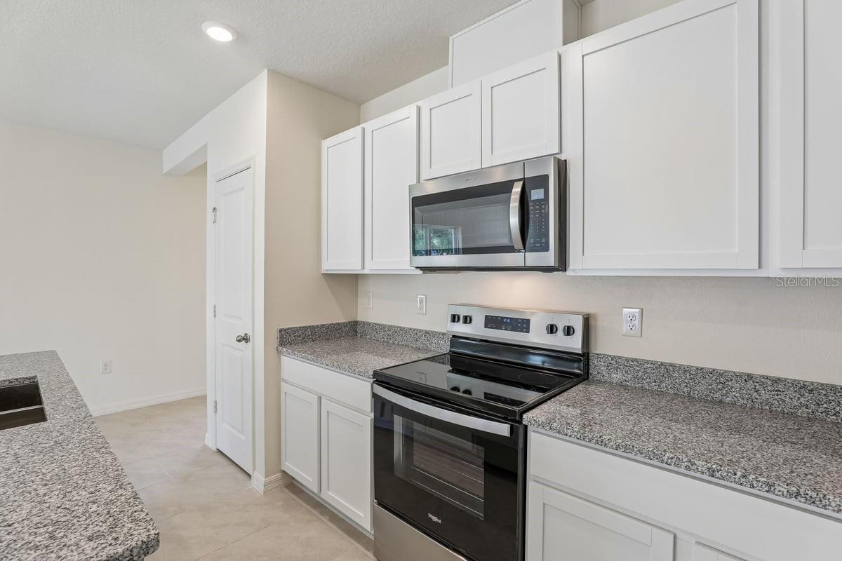 520 PINE RIDGE COURT