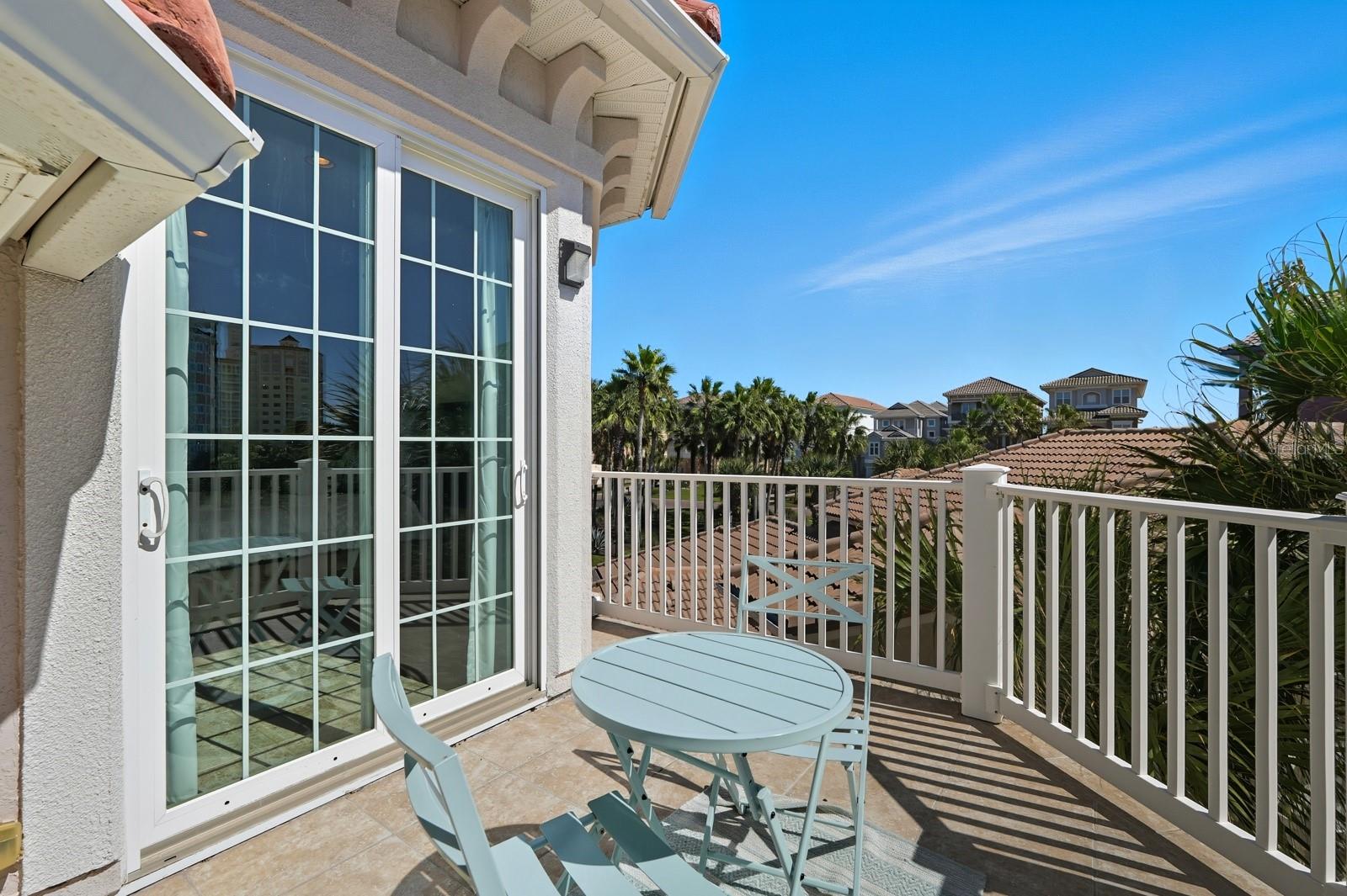 NORTHSHORE 4 - Residential