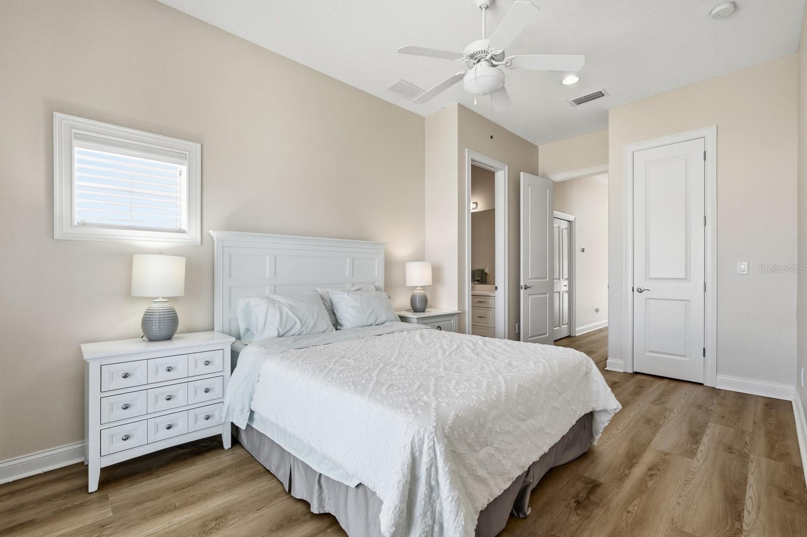 NORTHSHORE 4 - Residential