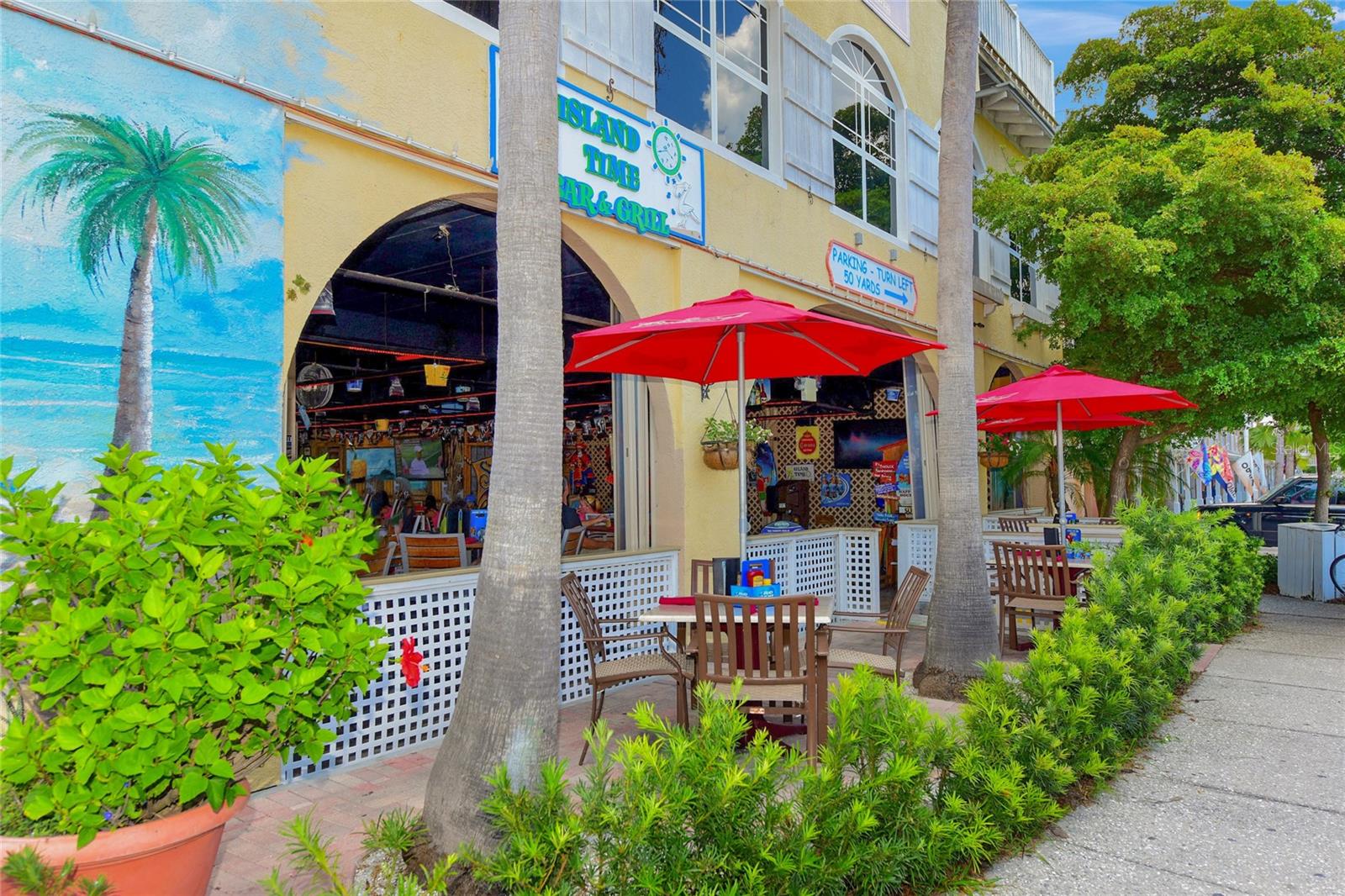 LUANA ISLES - Residential