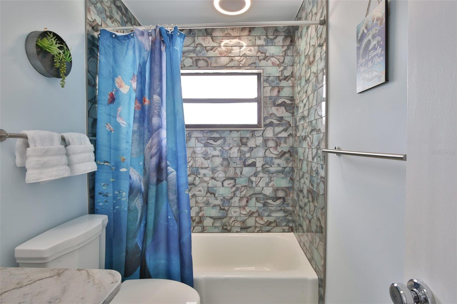 LUANA ISLES - Residential