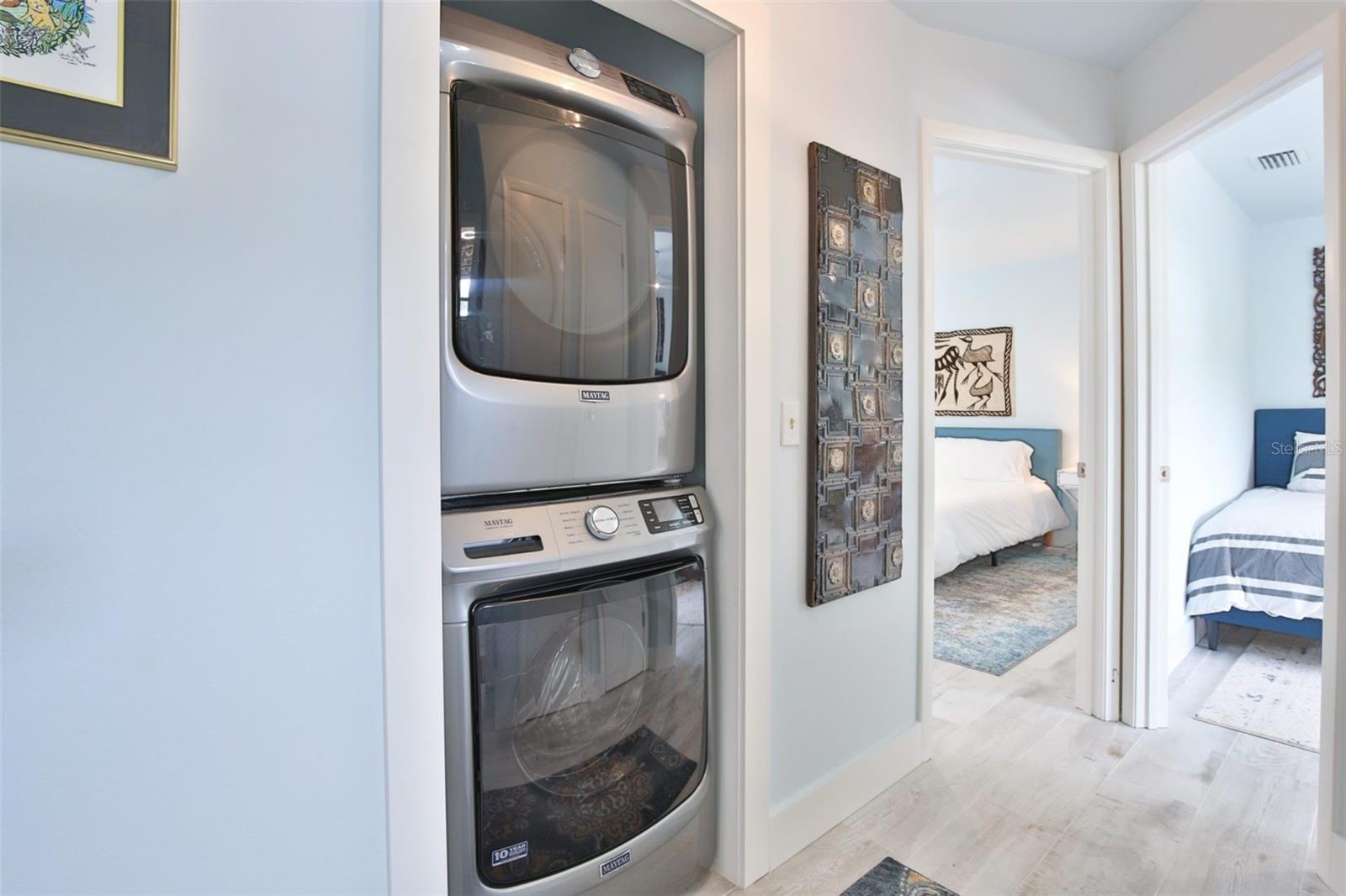 LUANA ISLES - Residential