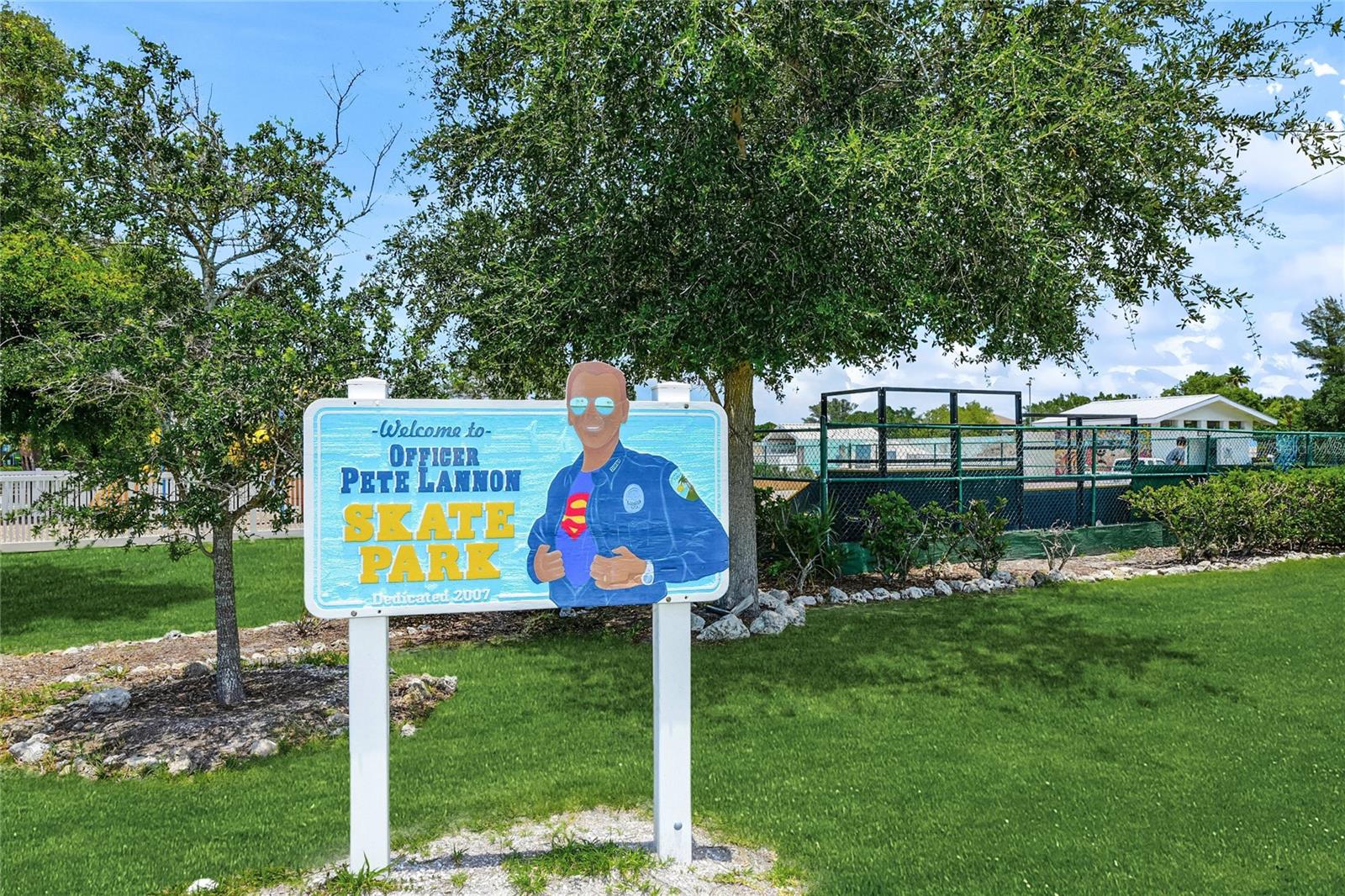 LUANA ISLES - Residential