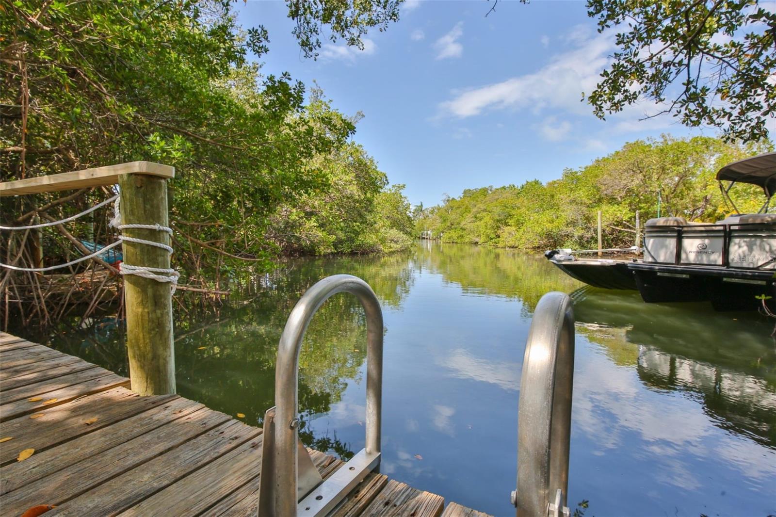 LUANA ISLES - Residential