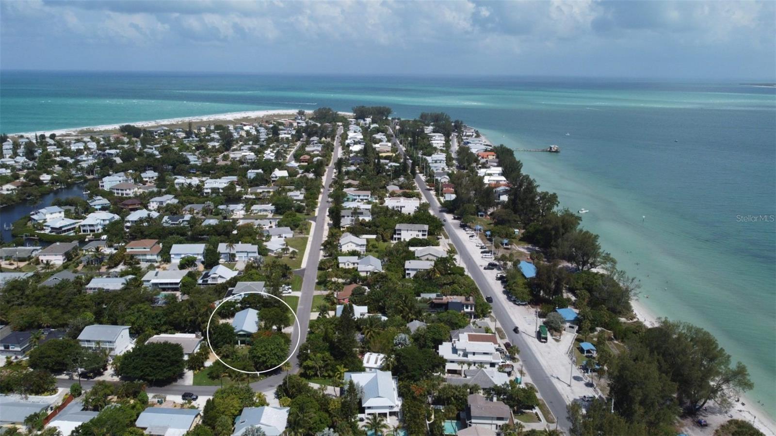 LUANA ISLES - Residential