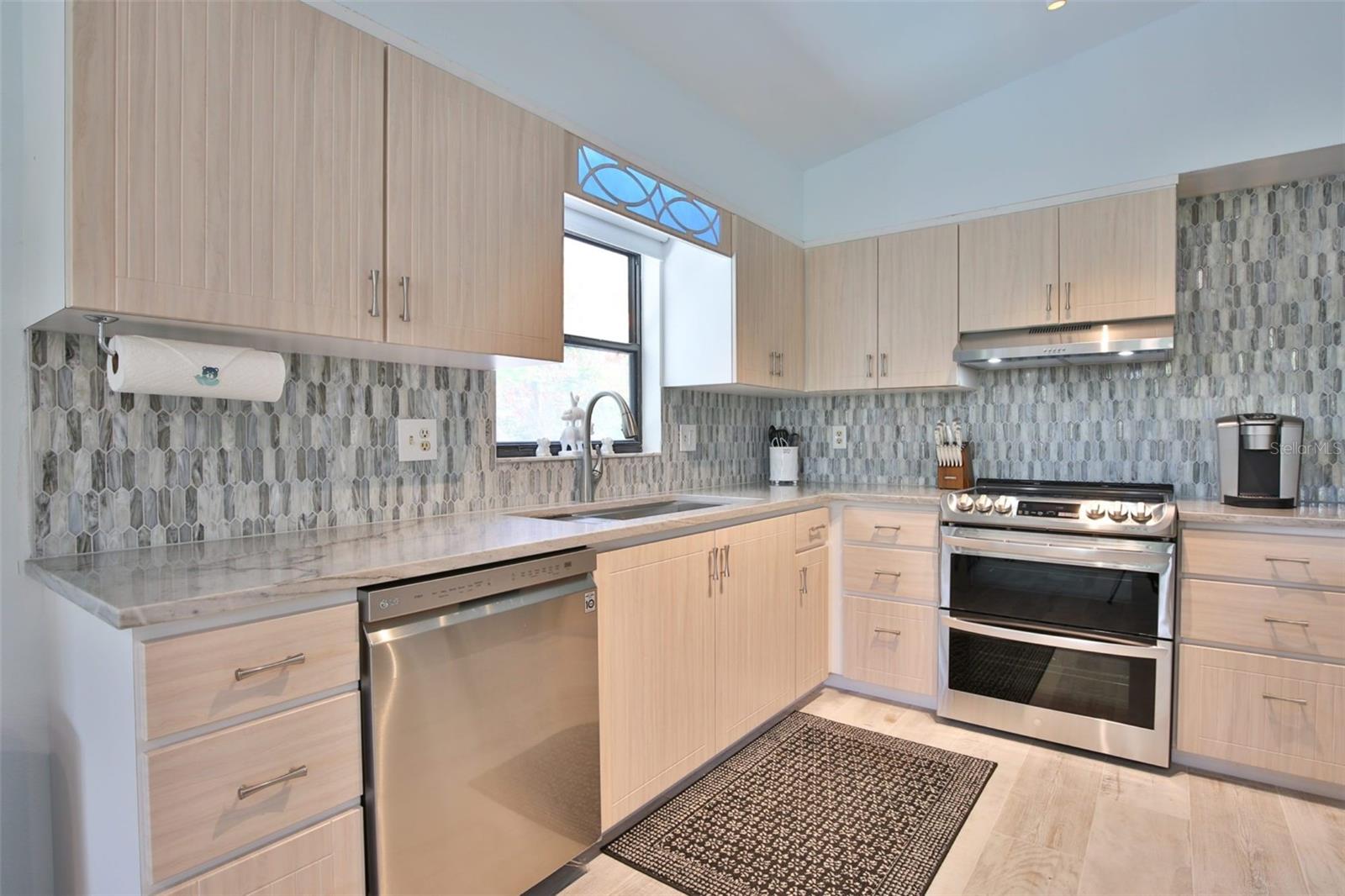 LUANA ISLES - Residential