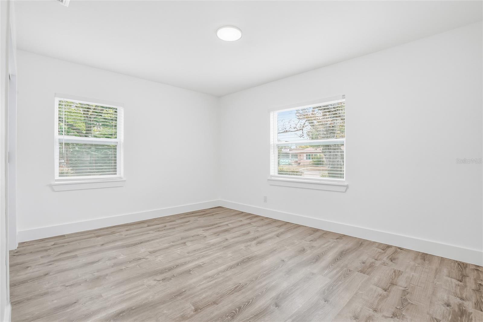 BOARDMAN & GOETZ OF DAVISTA - Residential