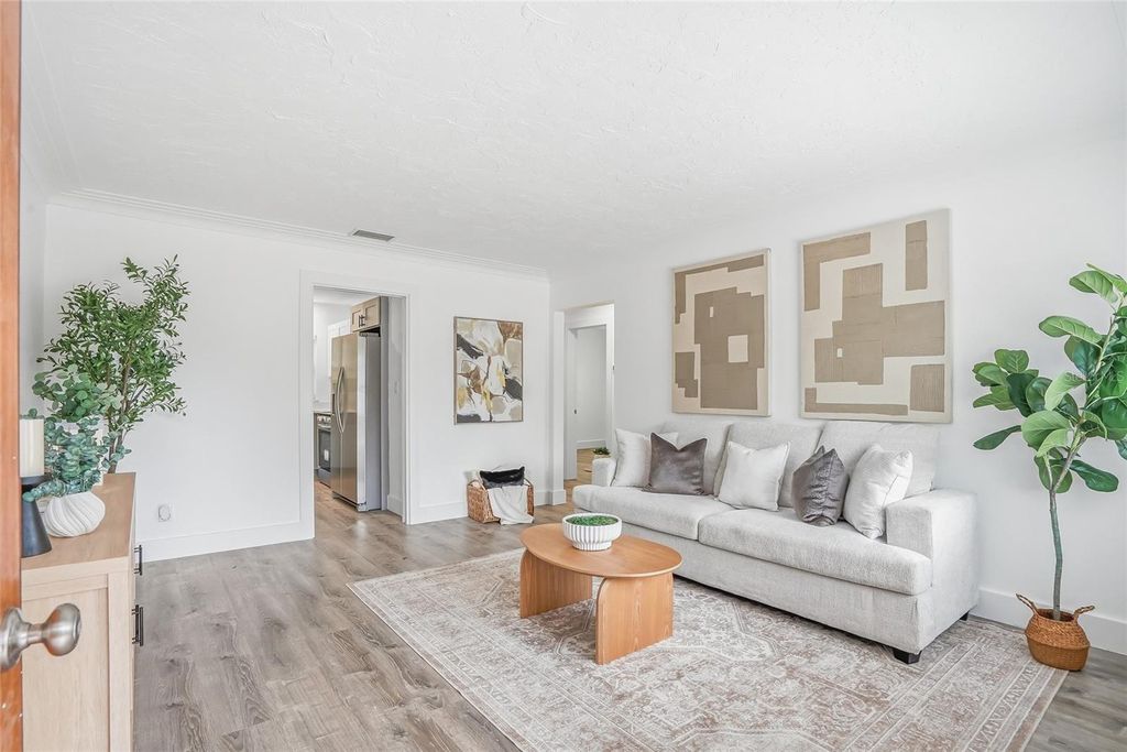 Photo of 7125 5th Avenue N, St Petersburg, FL 33710 (MLS # TB8489465)