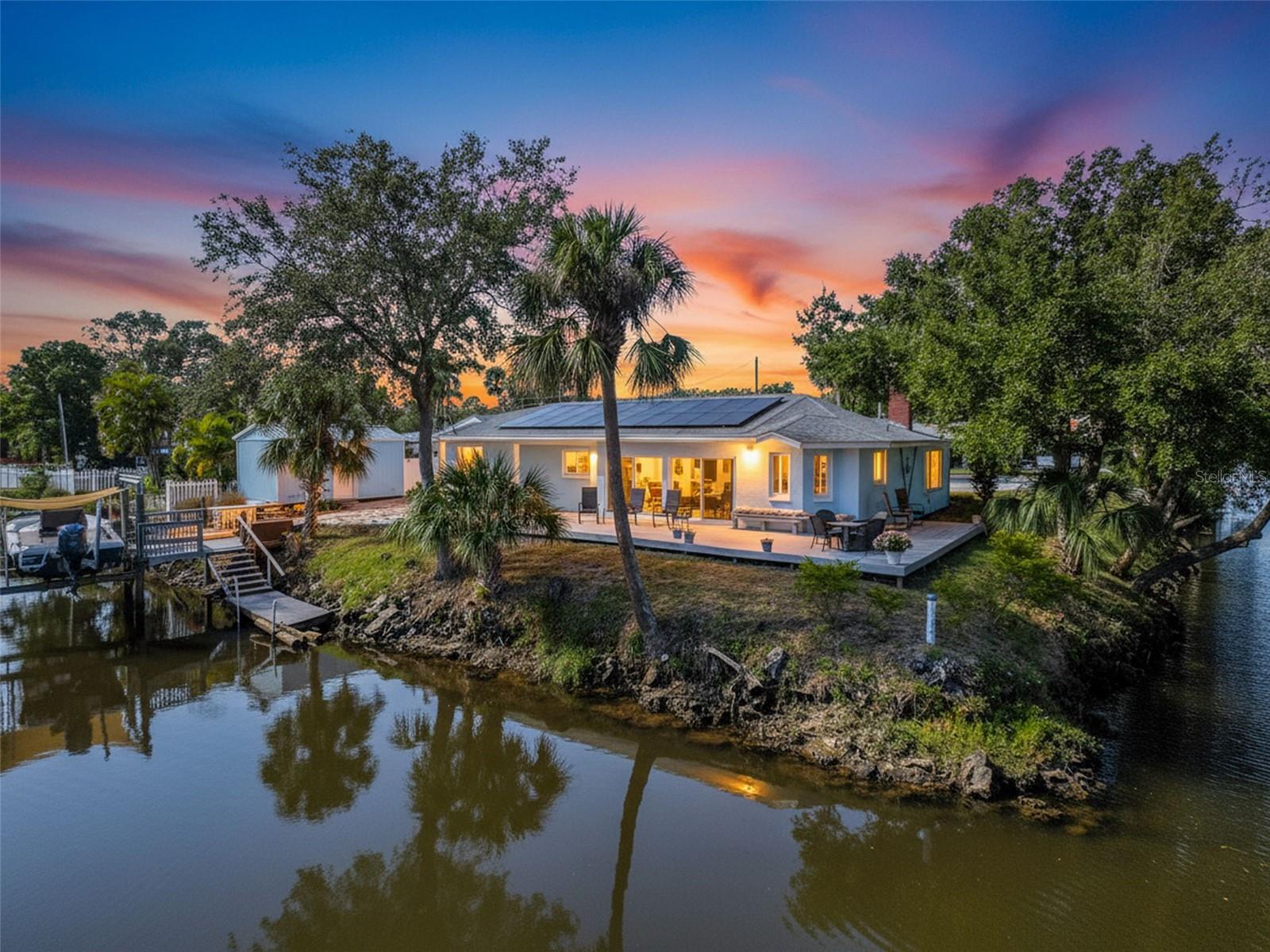 MARTHAS VINEYARD - Residential