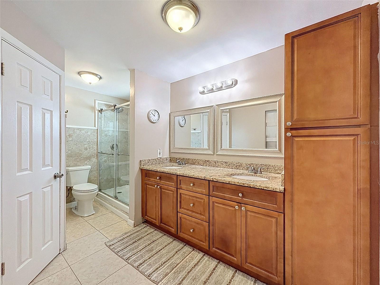 MARTHAS VINEYARD - Residential