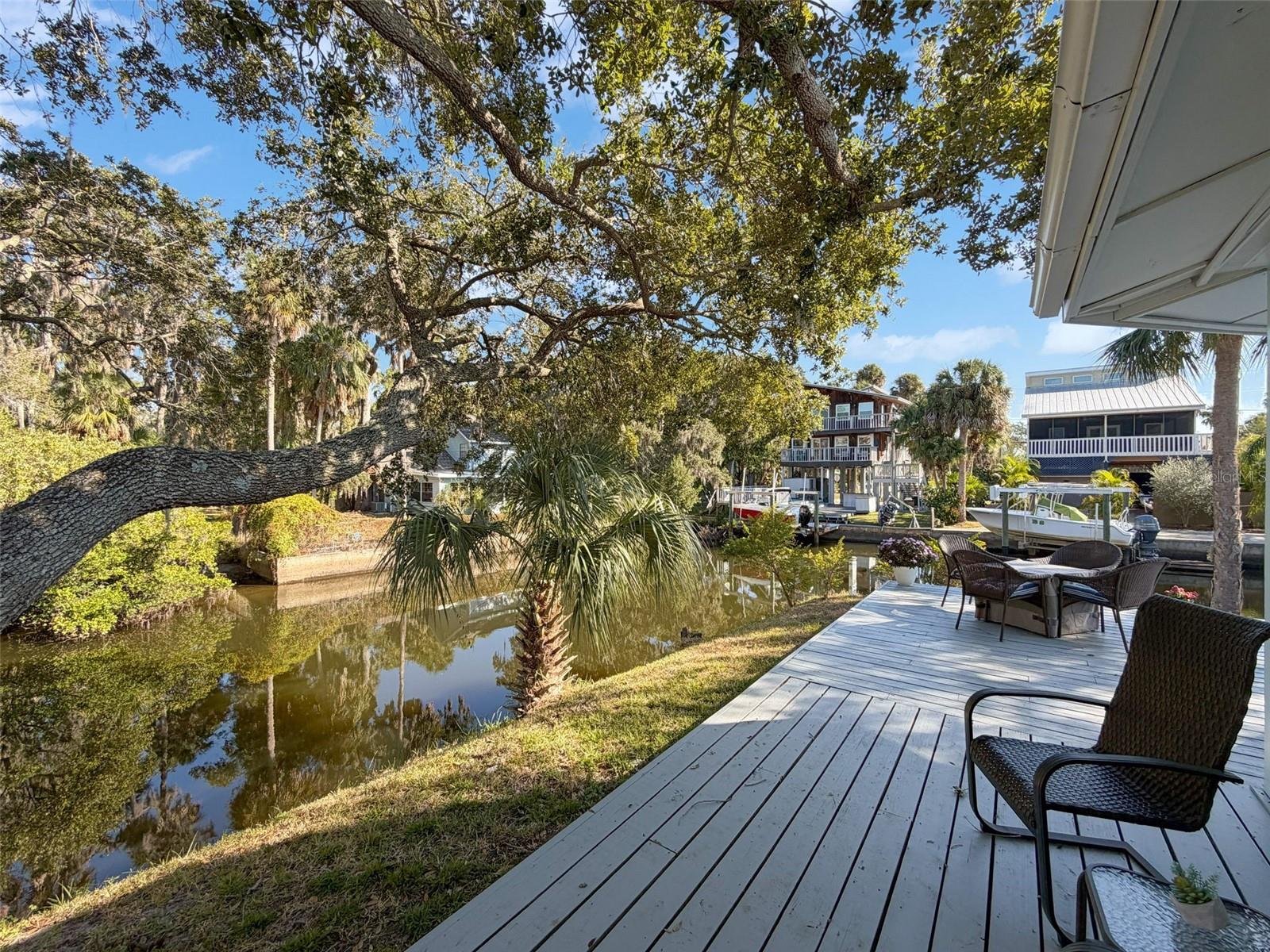 MARTHAS VINEYARD - Residential