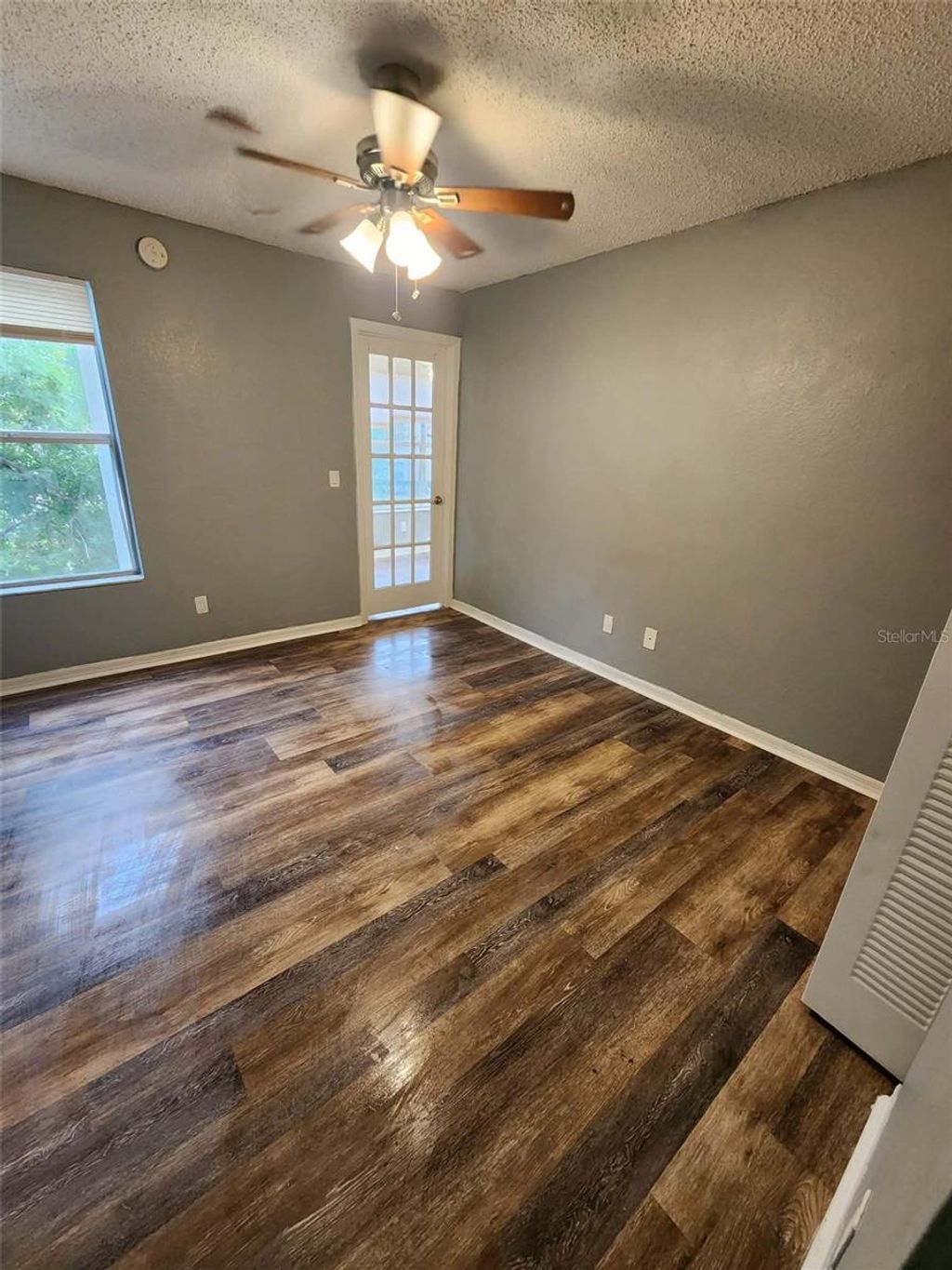 Photo of Orlando, FL 32811 (MLS # O6382761)