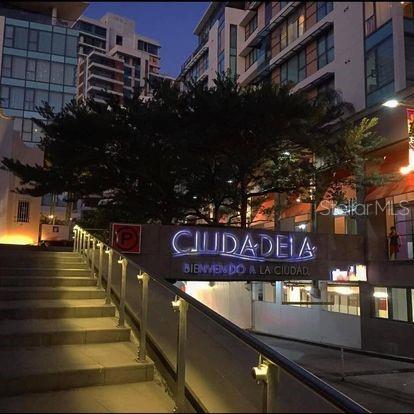 Welcome to your new home in the heart of Ciudadela, San Juan PR! This fully renovated and beautiful 1 bed, 1 bath apartment is located in one of the city's most trendy neighborhoods and is perfect for those who want to be in the center of it all. You'll be just a stone's throw away from the city's main avenues, making it easy to get around and explore all that San Juan has to offer. Whether you're in the mood for shopping, dining, or entertainment, everything is right at your fingertips. The nearby supermarket and theater offer convenient options for all your needs. Ciudadela offers full power generator and water cistern.
Don't miss out on this opportunity to live in one of the most sought-after areas in San Juan! Contact us today to schedule a viewing and start your new life in Ciudadela.