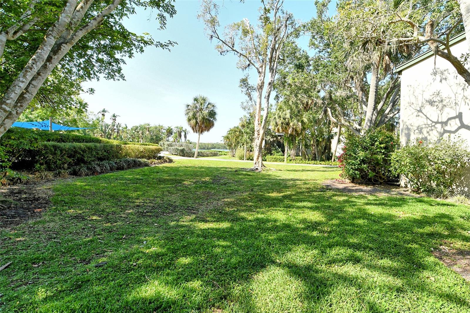 PELICAN COVE I - Residential