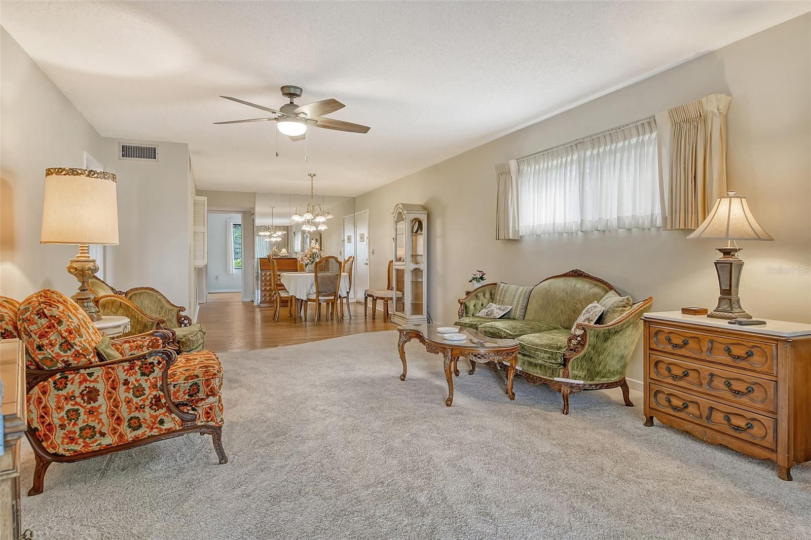 PELICAN COVE I - Residential