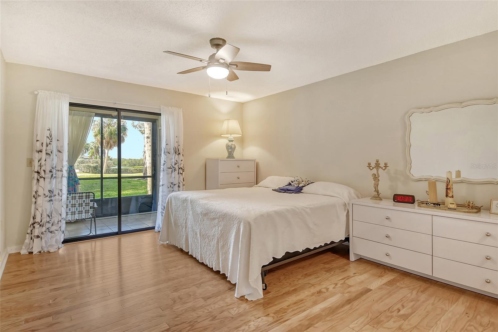 PELICAN COVE I - Residential