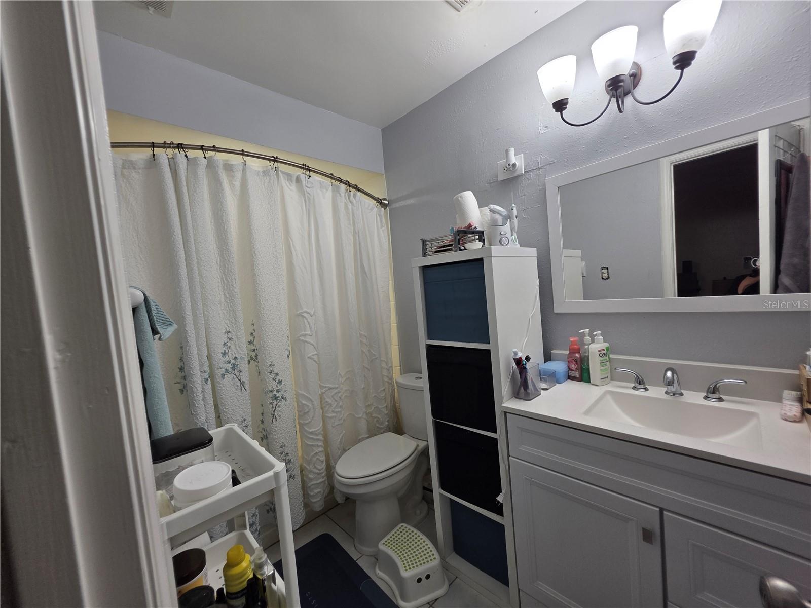 SKY LAKE SOUTH - Residential