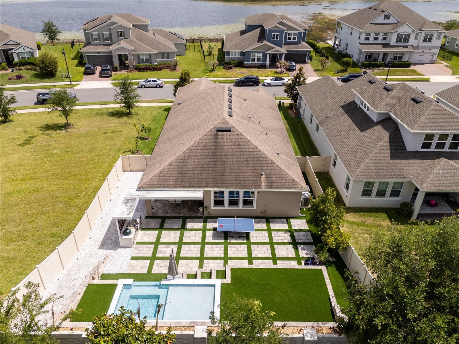 SANCTUARY/TWIN WATERS - Residential