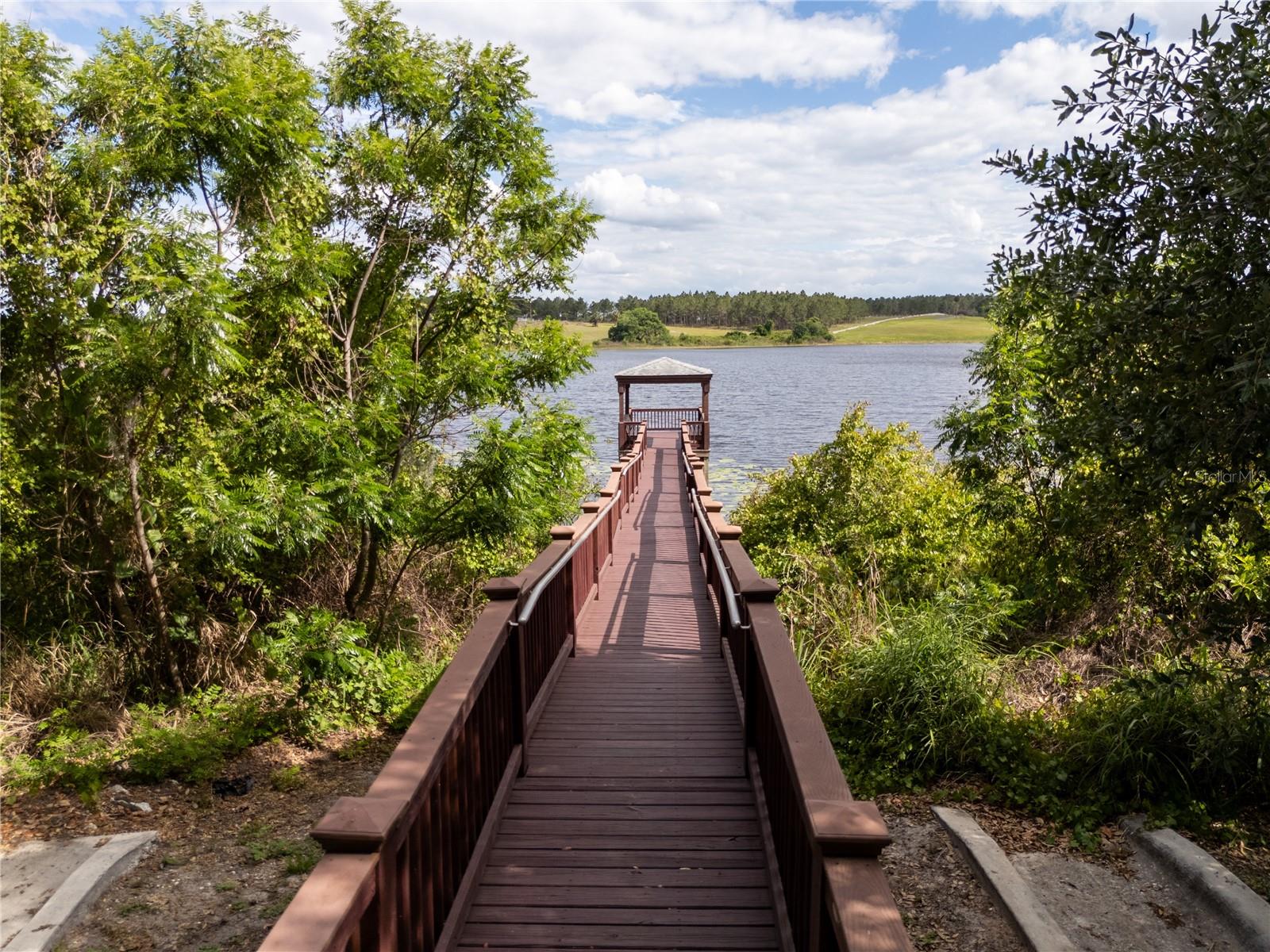 SANCTUARY/TWIN WATERS - Residential