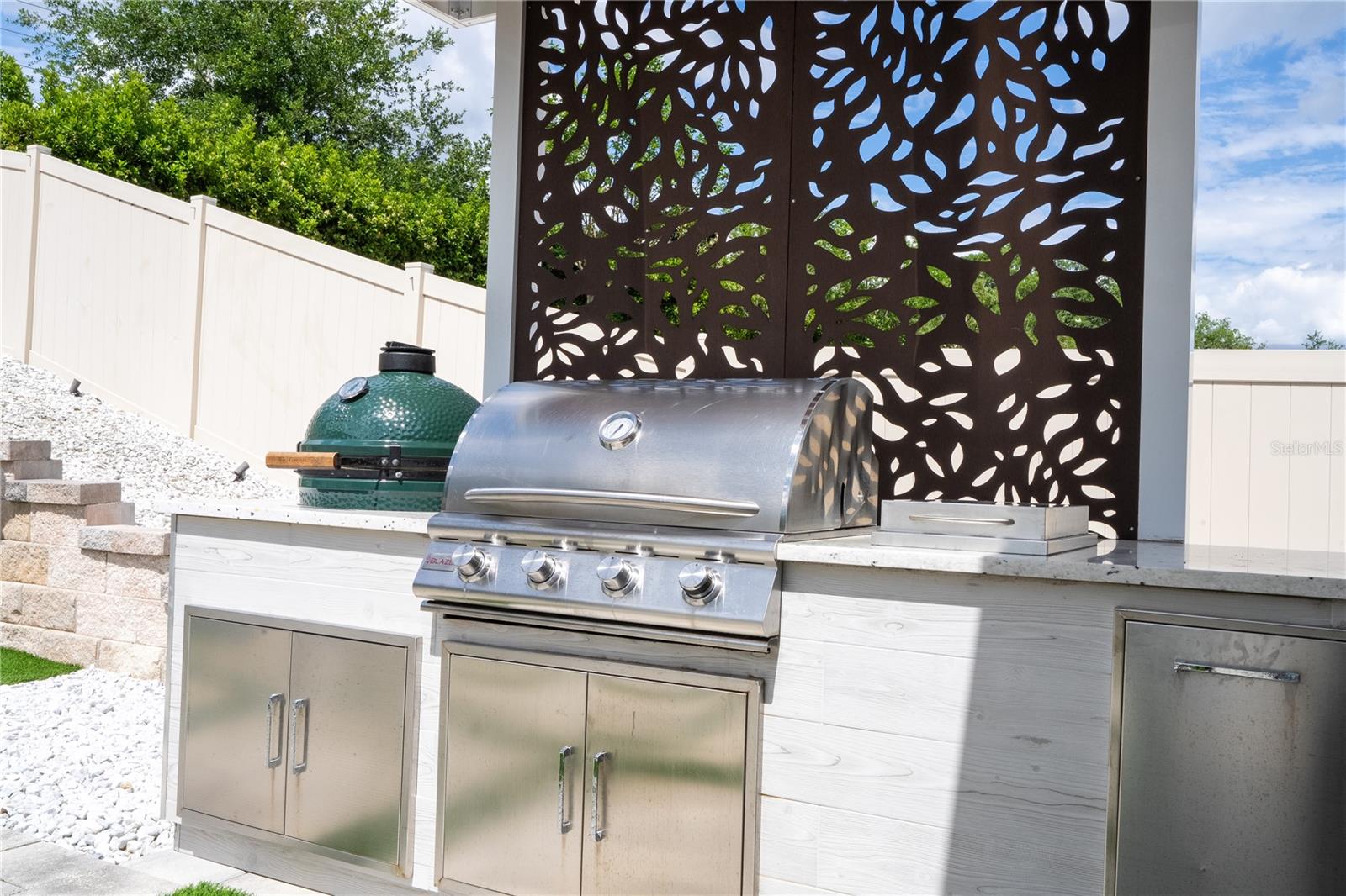 SANCTUARY/TWIN WATERS - Residential