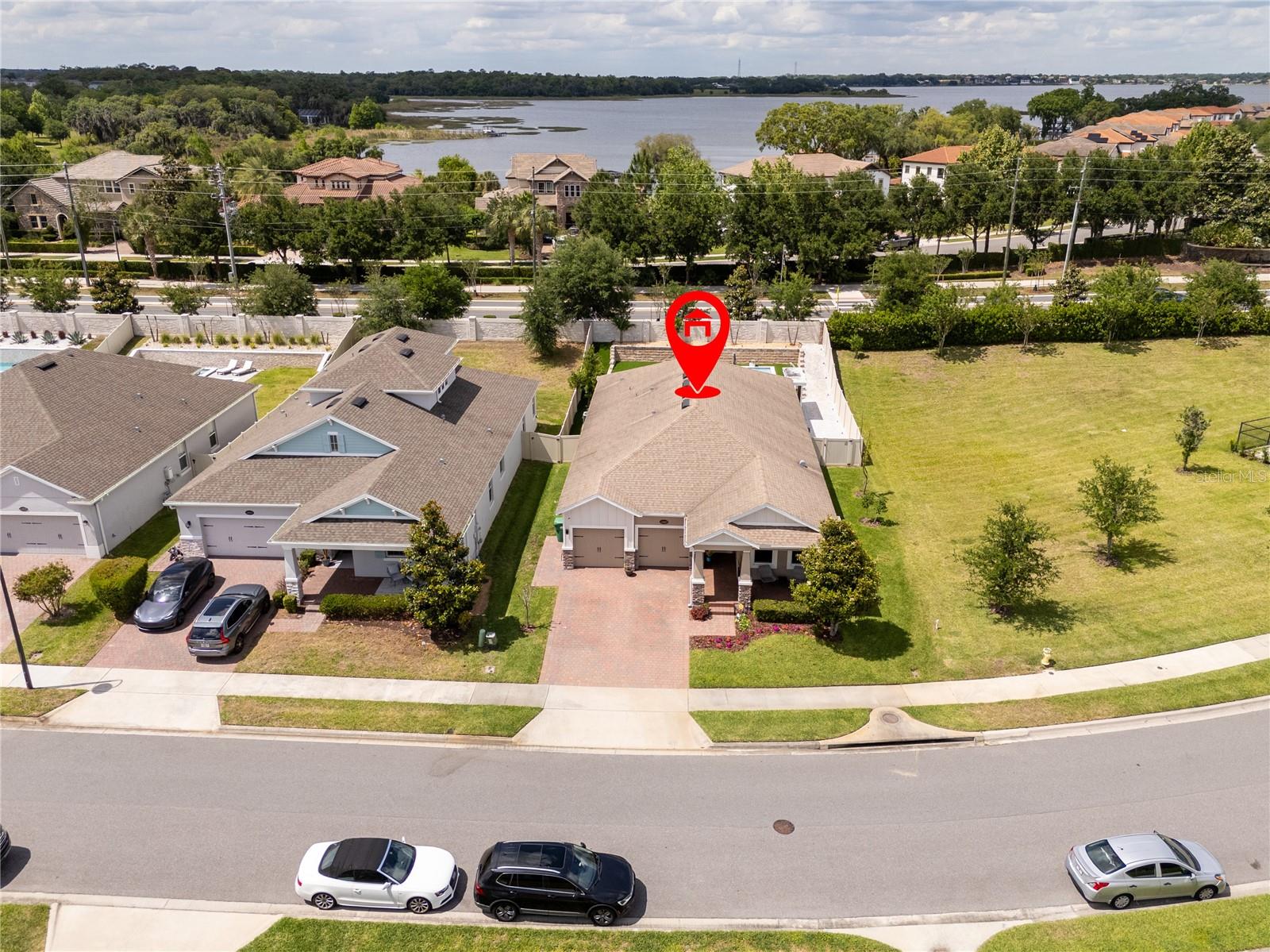 SANCTUARY/TWIN WATERS - Residential