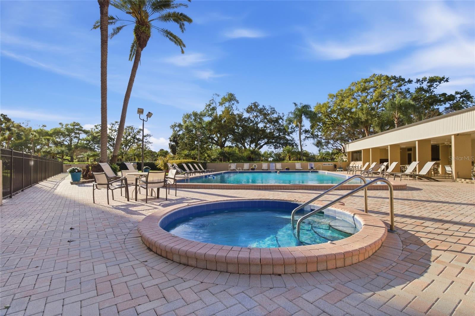 COVE CAY 2621 VILLAGE 2 CONDO - Residential